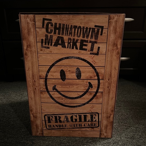 CHINATOWN MARKET x MIGHTY JAXX Smiley Mona Lisa Vinyl Collectible Art Toy NIB - Picture 12 of 15